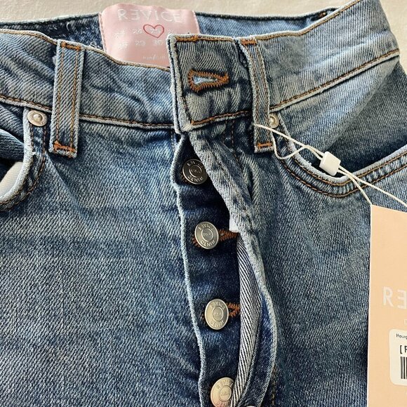 Revice Hourglass Jeans in Heart on Fire - Picture 14 of 16